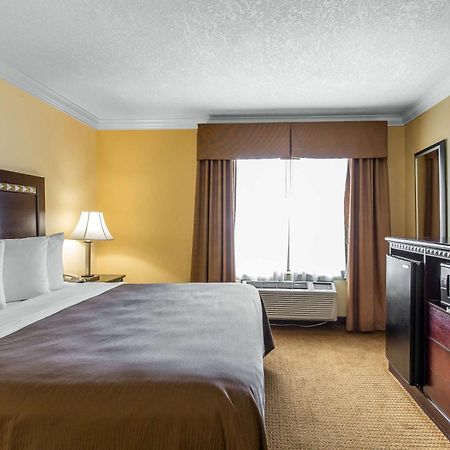 Quality Inn & Suites Bell Gardens-Los Angeles المظهر الخارجي الصورة