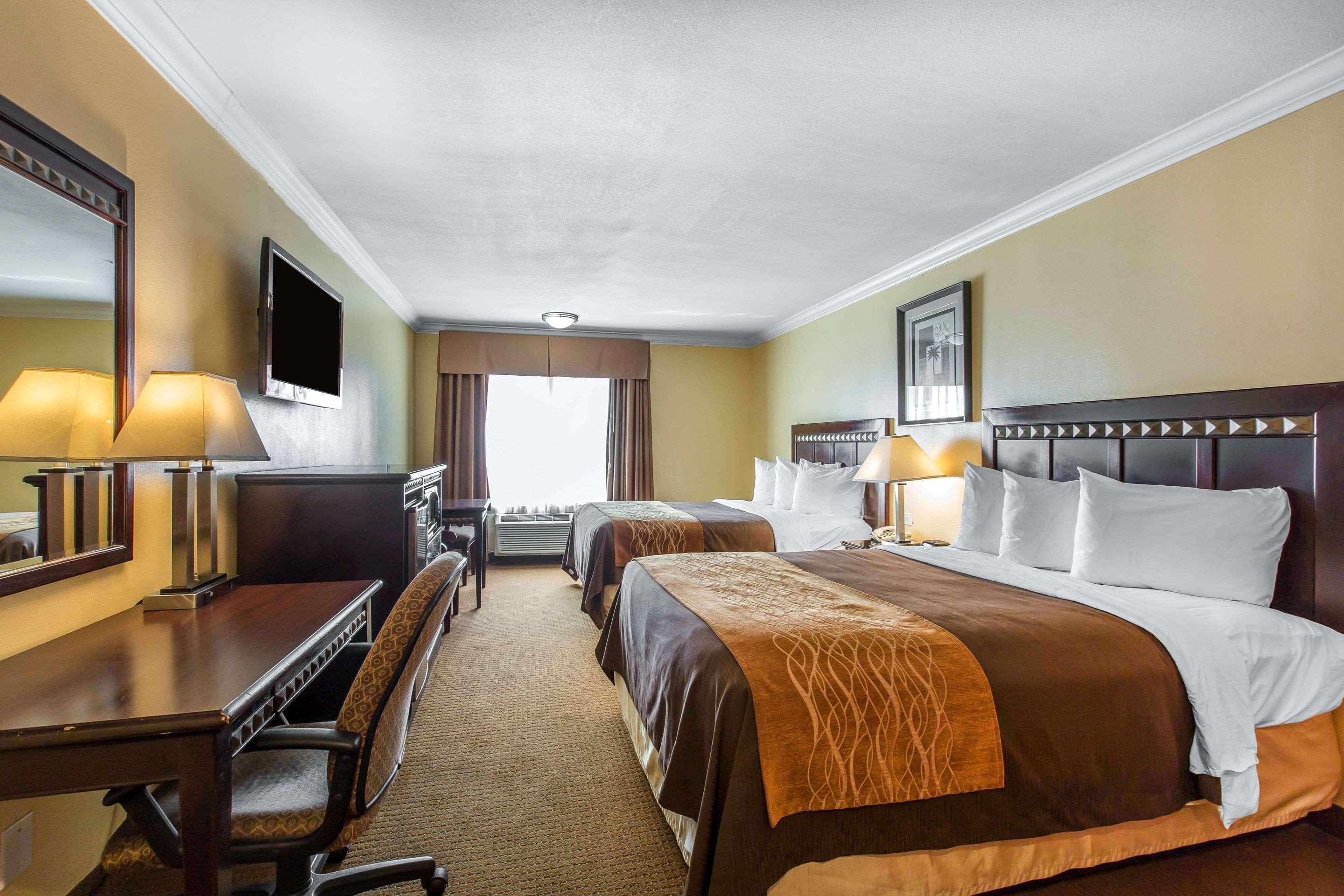 Quality Inn & Suites Bell Gardens-Los Angeles المظهر الخارجي الصورة