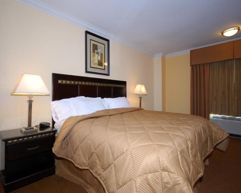 Quality Inn & Suites Bell Gardens-Los Angeles المظهر الخارجي الصورة
