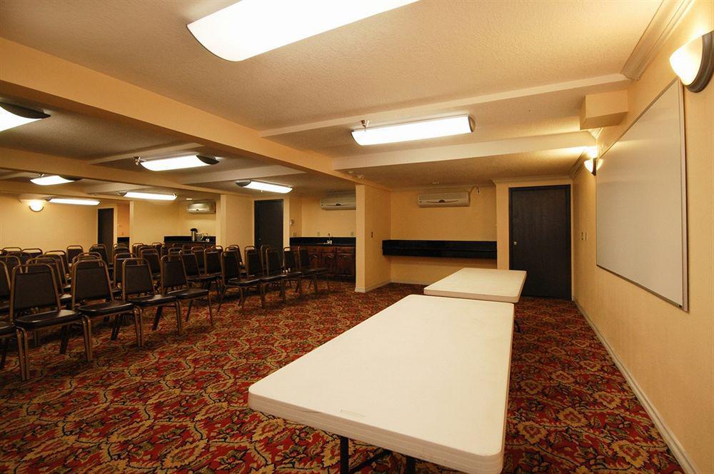 Quality Inn & Suites Bell Gardens-Los Angeles المظهر الخارجي الصورة